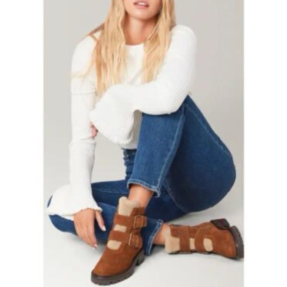 PAIGE Bridget Shearling Leather Suede Tan and Brown Ankle Boots Size 8